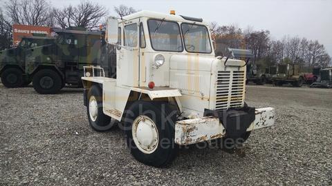 MB-4 American Coleman Aircraft Tug Tractor (AT-800-08)